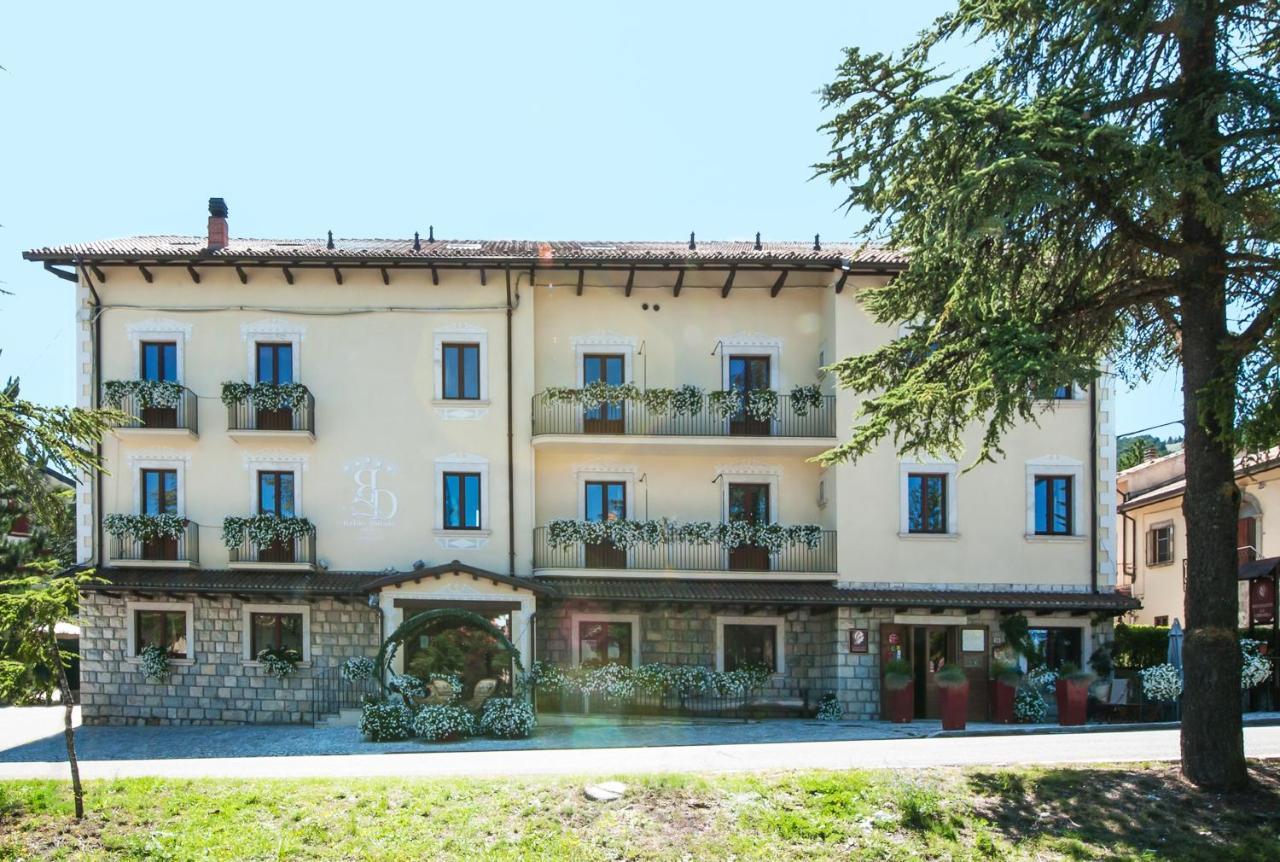 Relais Ducale Spa&Pool Pescocostanzo Exterior foto